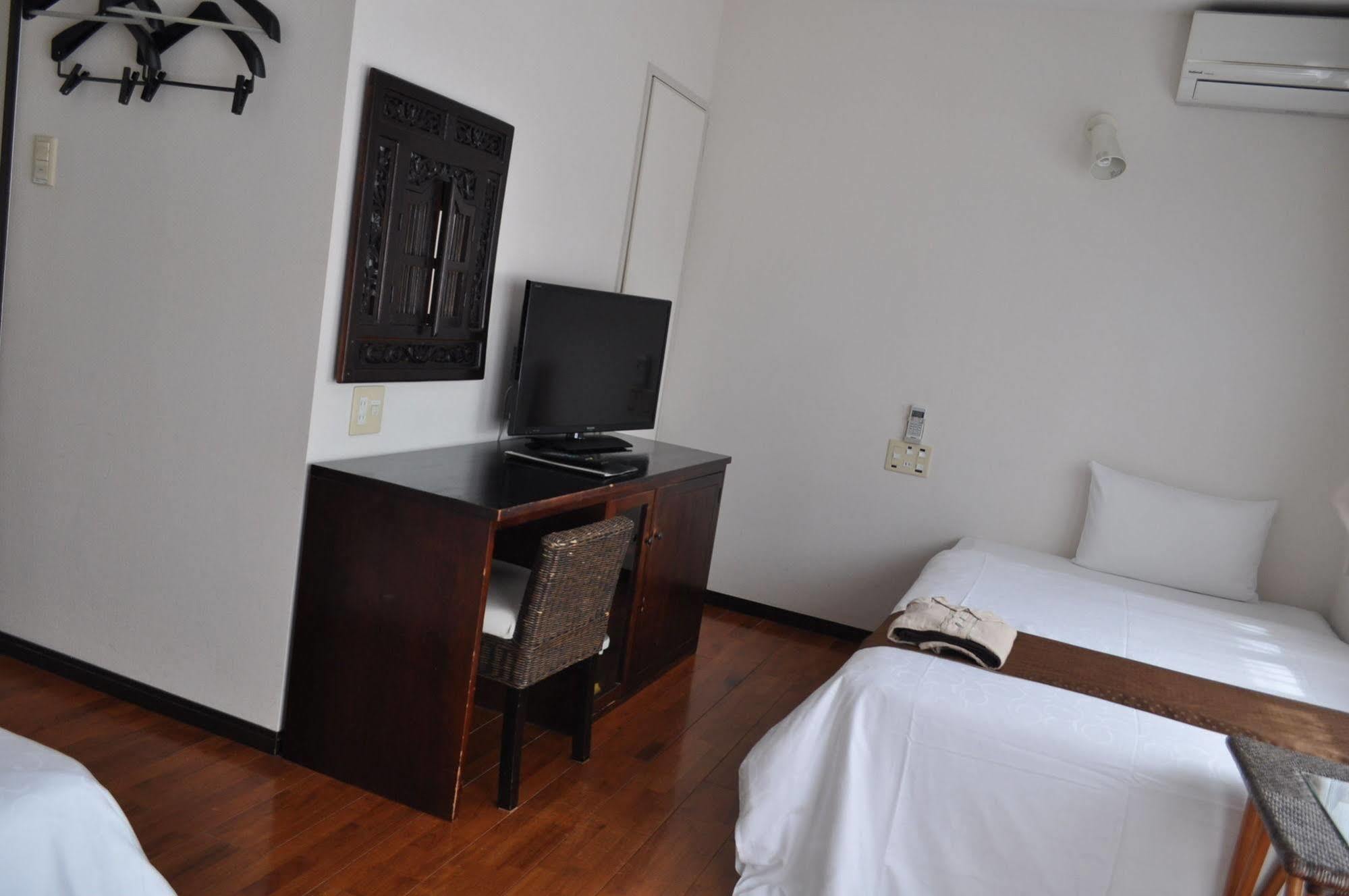 Hotel Patina Ishigakijima Ishigaki  Bagian luar foto